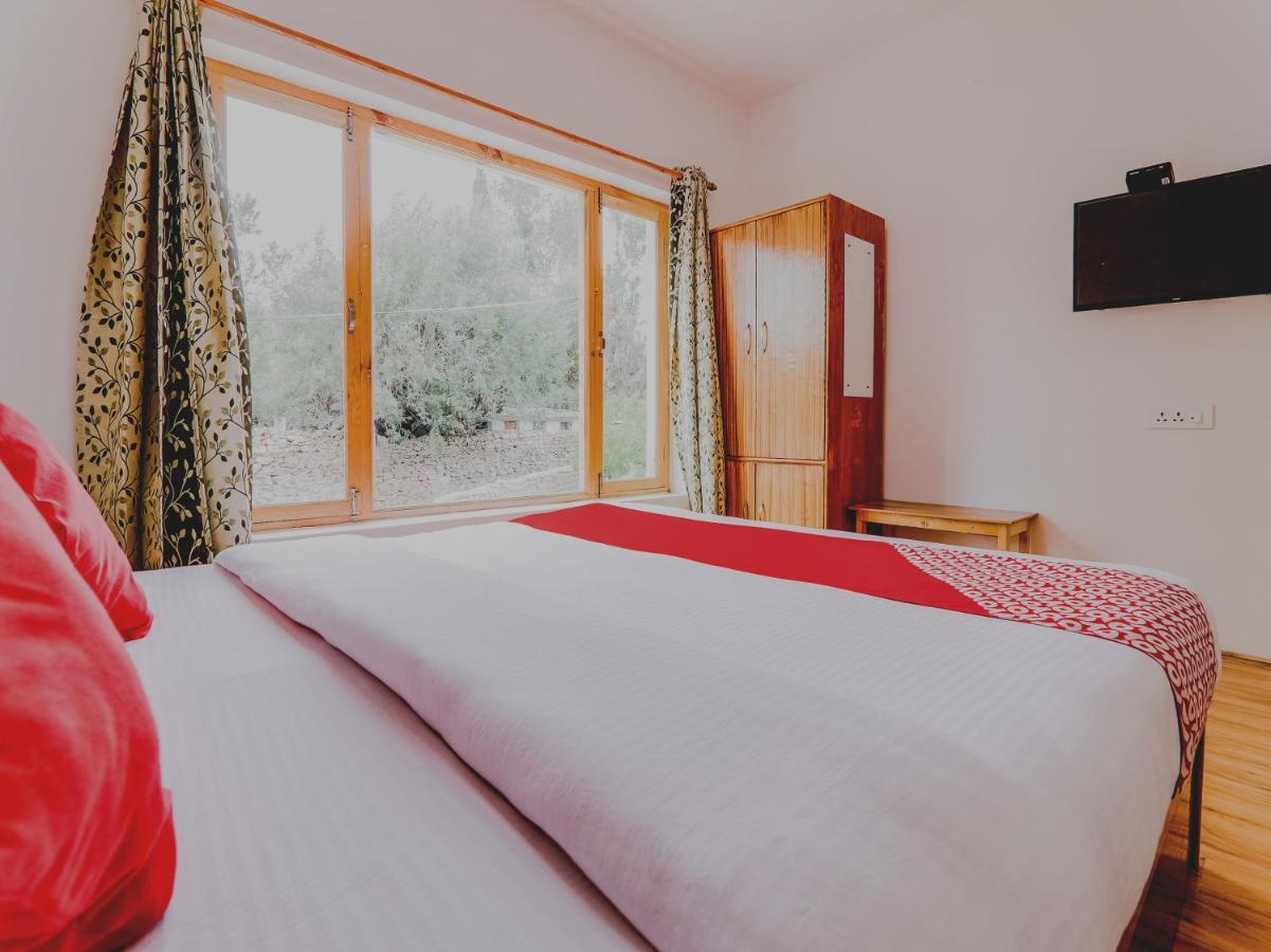 Oyo 72466 Hotel Yuvraj Shivpuri  Luaran gambar